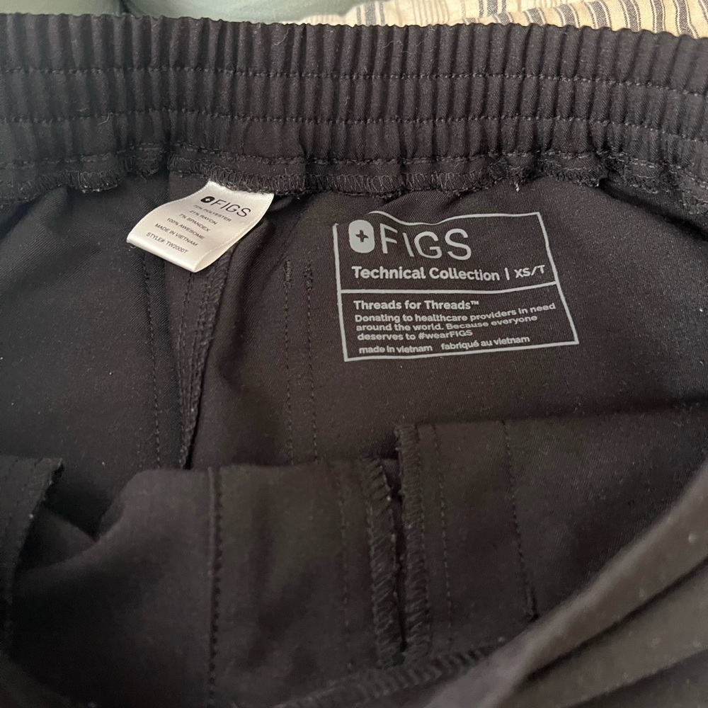 FIGS Yola Skinny Scrub Pants - Black XS/T